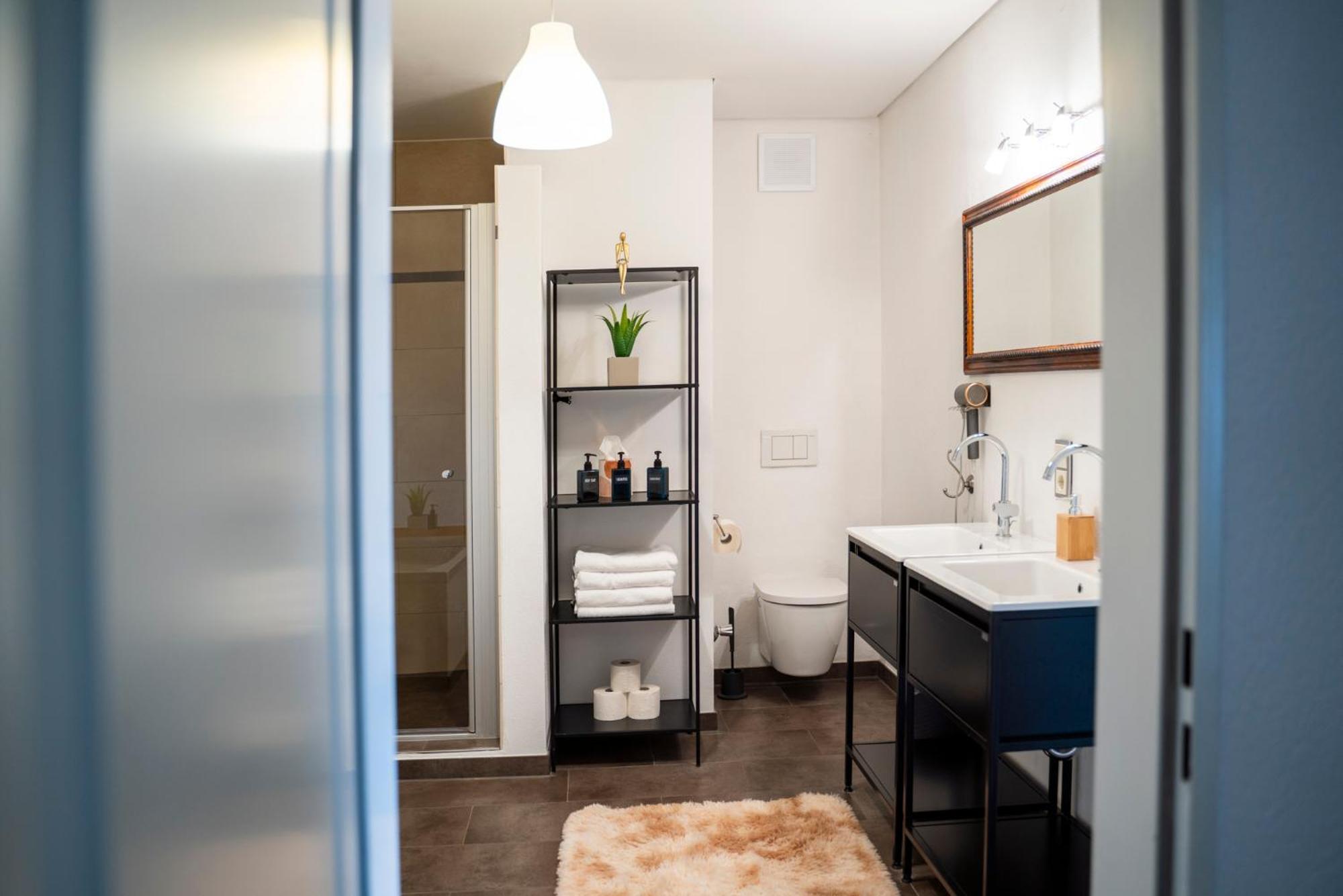 130M2 Loft - Balkon, Smart Tv, Badewanne, Kaffee Appartement Rosenheim Buitenkant foto